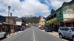 Hunters Hotel, Queenstown